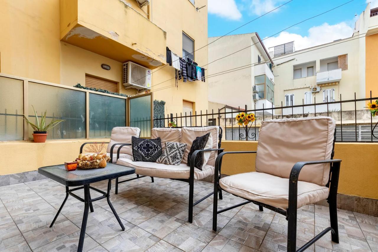 אלגהרו Jadianas Guest House מראה חיצוני תמונה